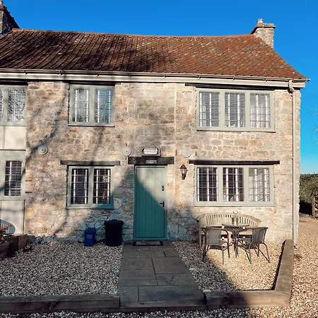 Gardener'S Cottage Chepstow Exterior photo